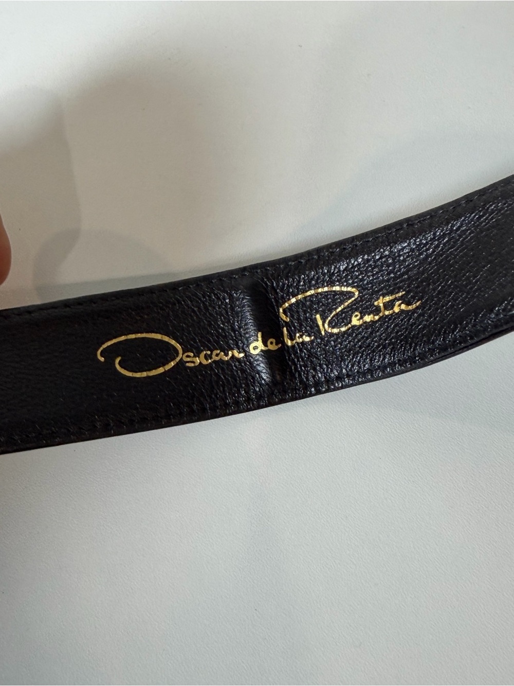 Oscar de la Renta USA Small Genuine Leather Black Bow Tie Gold Tone Belt Cute - Picture 7 of 13